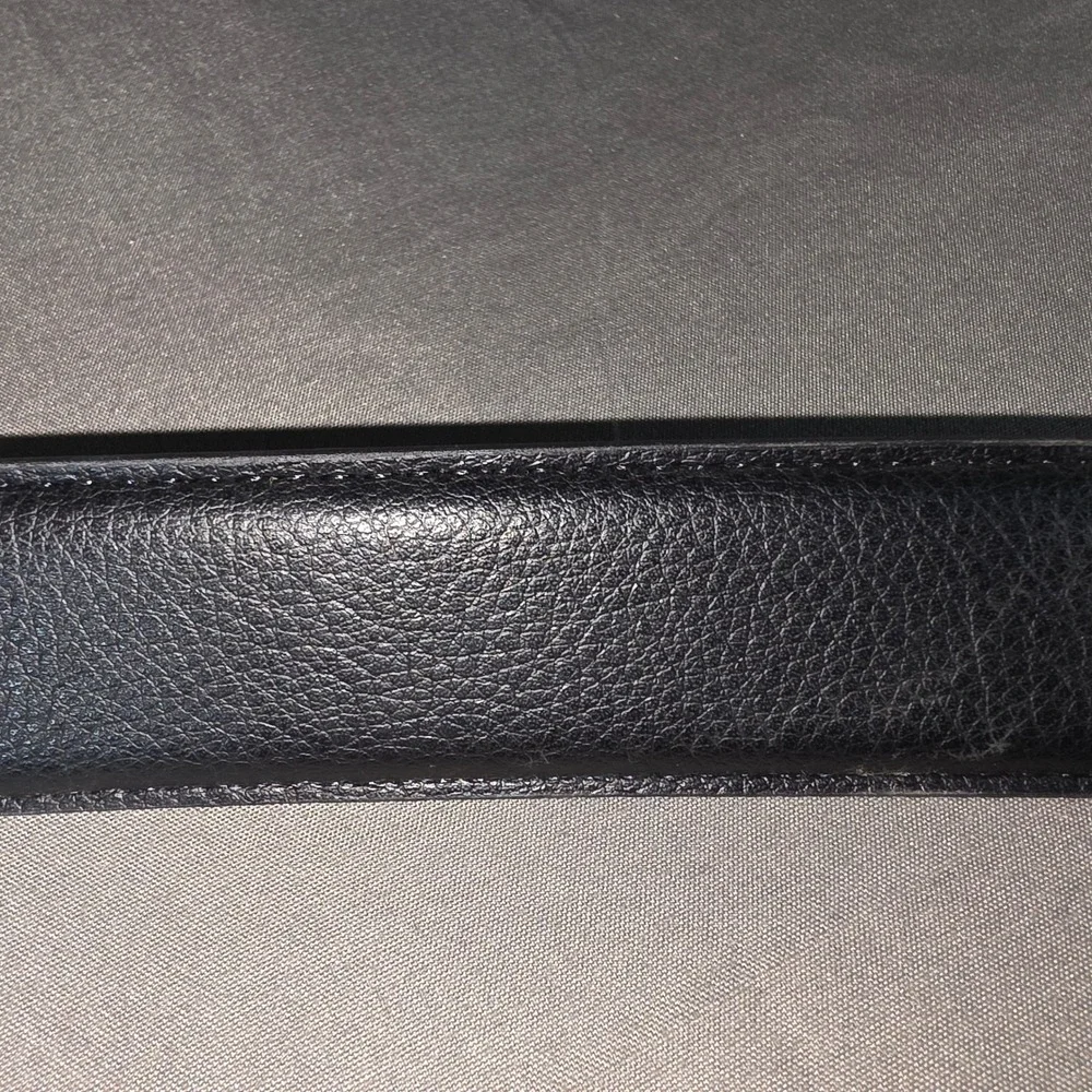 Goodfellow & Co Mens Reversible Stretch Belt Black Tan Silver Buckle M 32-36